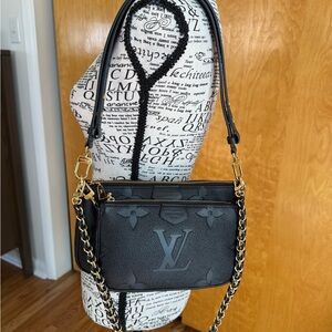 Louis Vuitton Multi Pochette Accessoires - Black Empriente